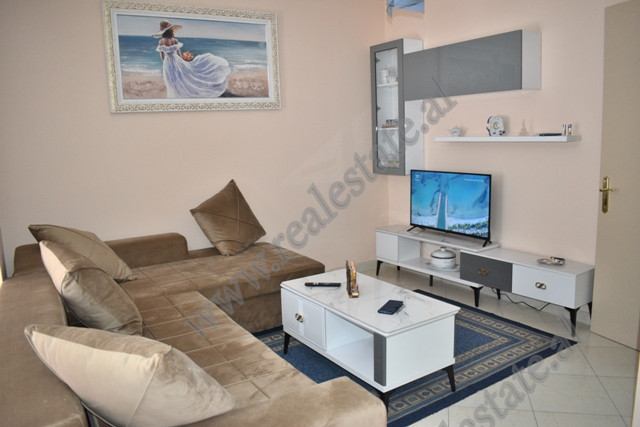 One bedroom &nbsp;apartment for rent in Qemal Stafa street near the General Prosecutors Office in Ti